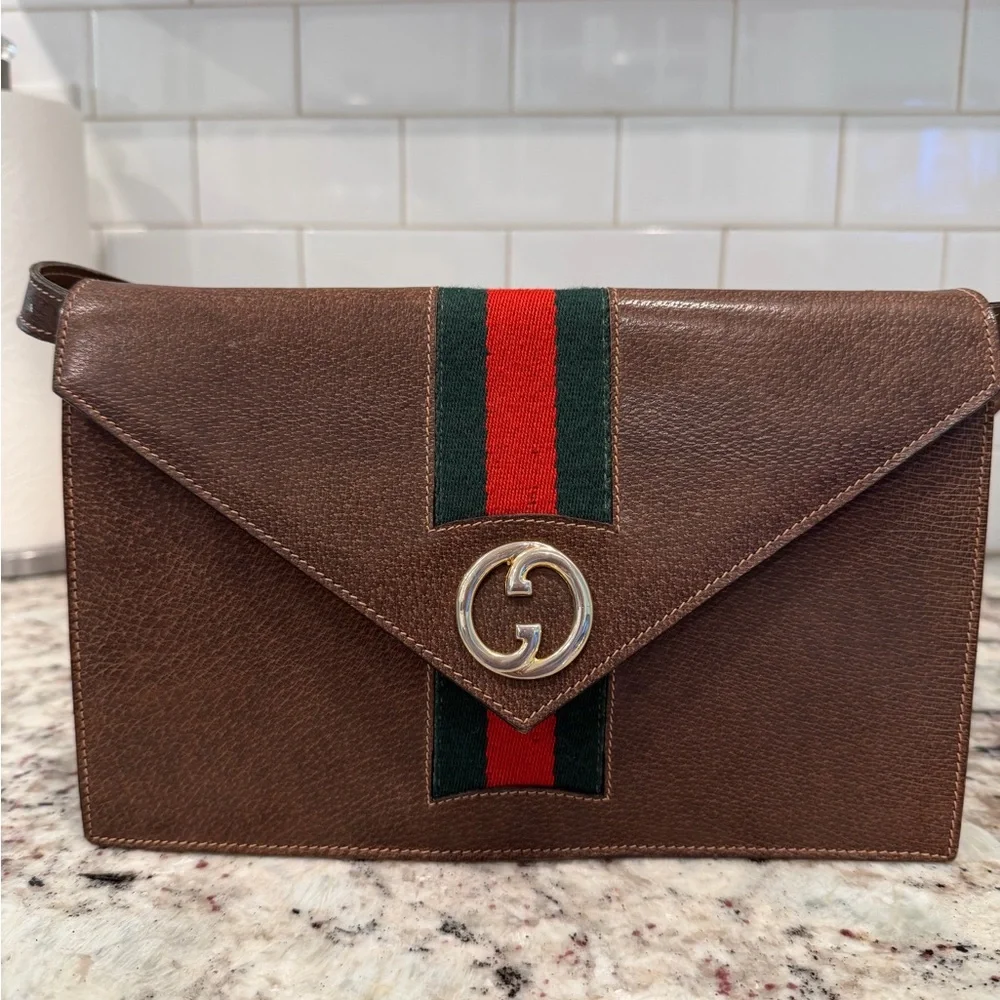 Gucci Brown Leather Satchel vintage with Gold Accent - Picture 3 of 16